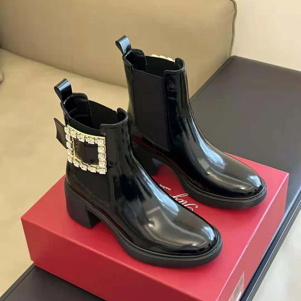 Roger Vivier Viv' Rangers Strass Buckle Chelsea Ankle Boots in Patent Leather for Women Roger Vivier Viv' Rangers Strass Buckle Chelsea Ankle Boots in Patent Leather for Women