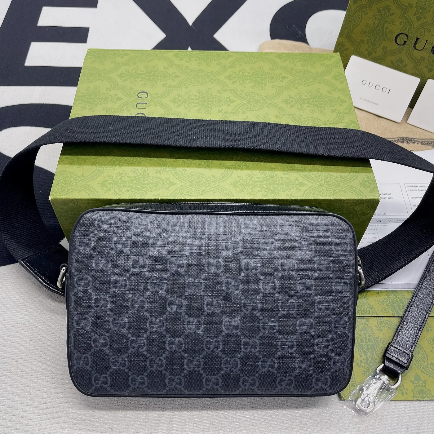 Gucci Shoulder Bag With Interlocking G Black GG Supreme Canvas / Gucci Shoulder Bag With Interlocking G Black GG Supreme Canvas /