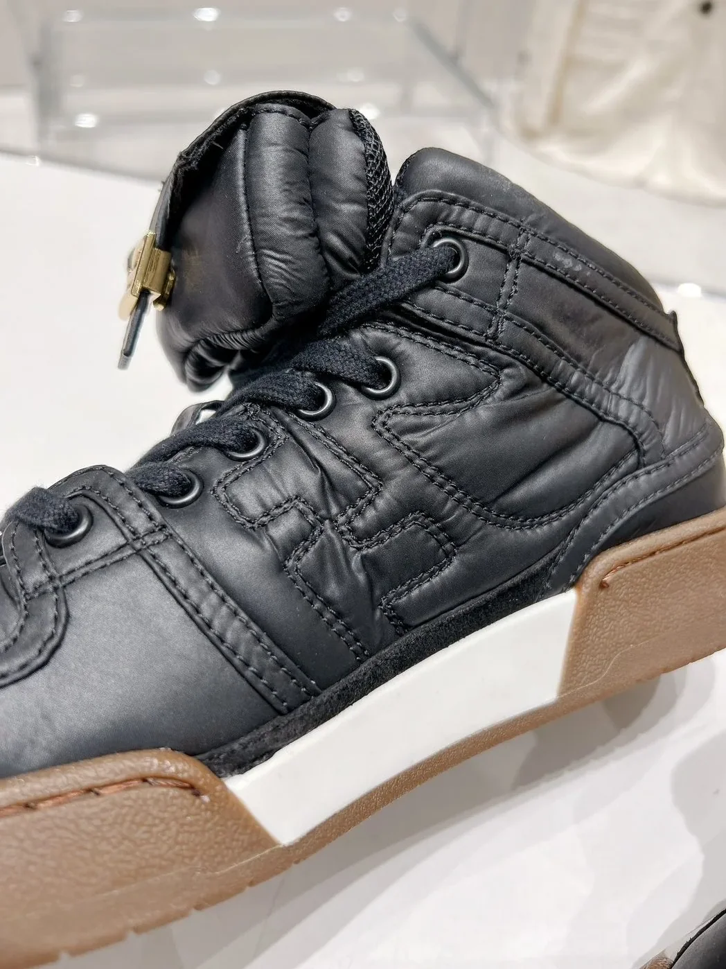 FD Fendi Match Lace-Up High in Top Sneakers Black FD Fendi Match Lace-Up High in Top Sneakers Black