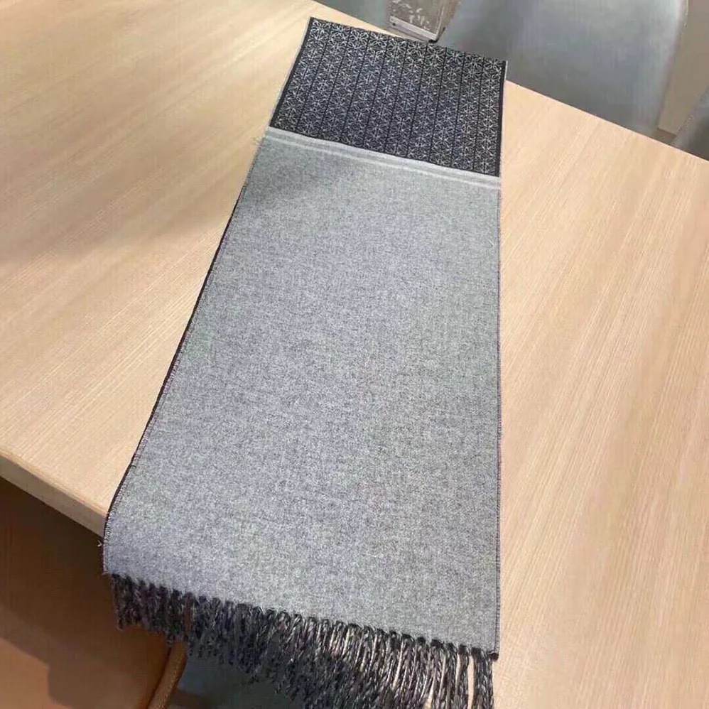 Loewe Scarf in Wool and Cashmere for Unisex in Black