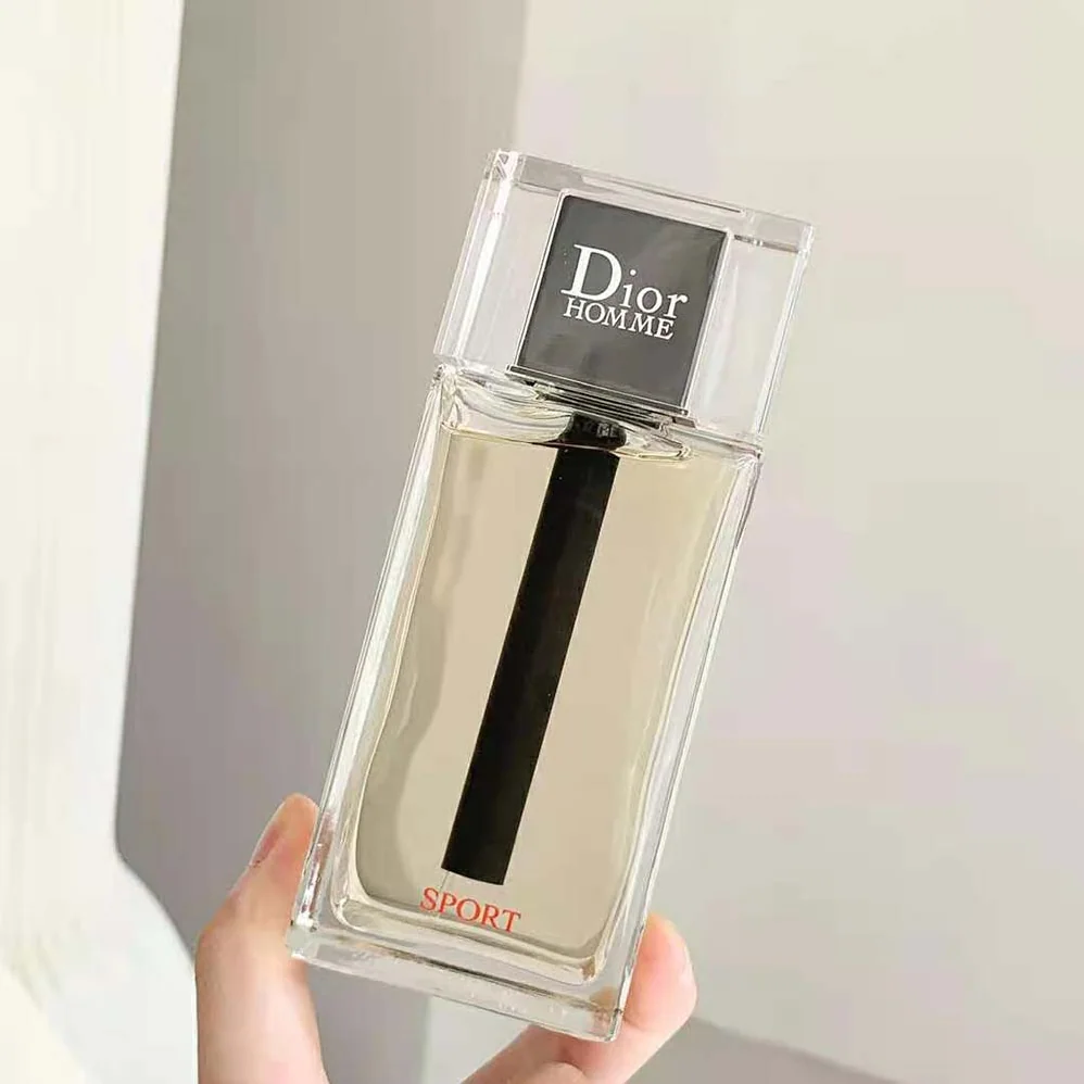 Dior Homme Sport Eau de Toilette-Fresh, Woody and Spicy Notes for Men Dior Homme Sport Eau de Toilette-Fresh, Woody and Spicy Notes for Men