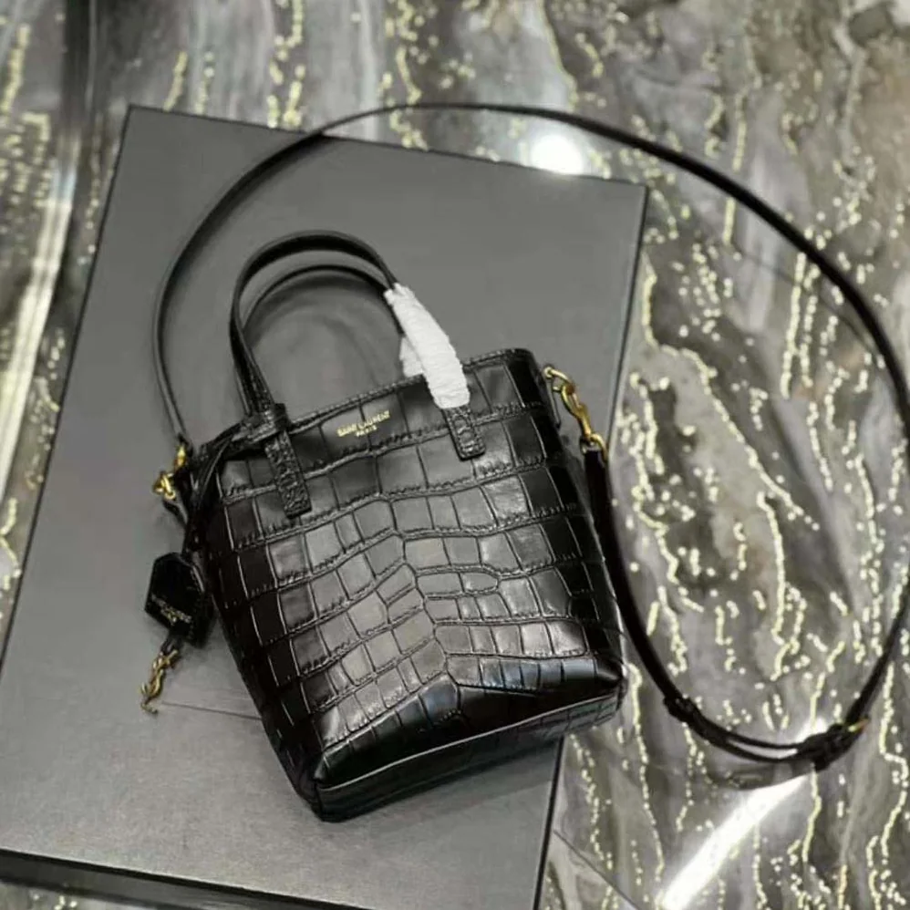Saint Laurent YSL Saint Laurent Paris Mini Toy Shopping in Crocodile for Women in Embossed Leather Saint Laurent YSL Saint Laurent Paris Mini Toy Shopping in Crocodile for Women in Embossed Leather