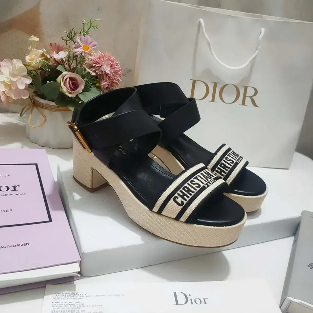 Dior Dioriviera Dway Heeled Sandal Natural Raffia with Black Calfskin and Embroidered Cotton for Women Dior Dioriviera Dway Heeled Sandal Natural Raffia with Black Calfskin and Embroidered Cotton for Women
