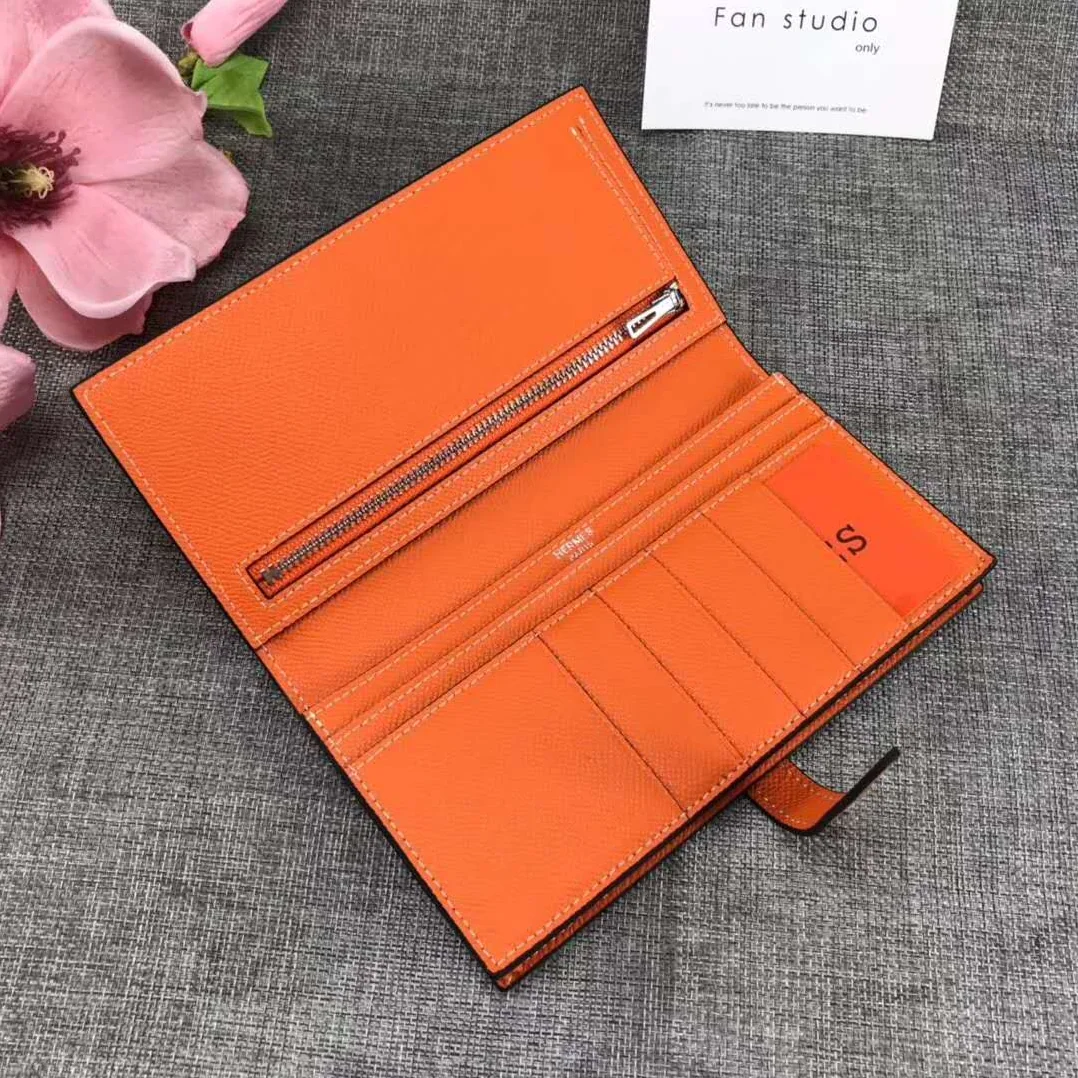 Hermes Medium Bearn Wallet in Epsom Calfskin Leather in Orange