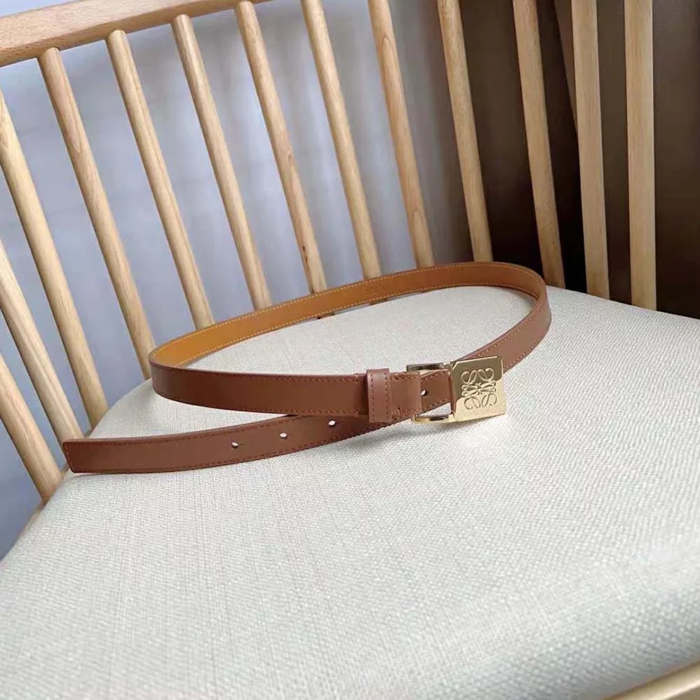 Loewe Amazona Padlock Belt in Smooth Calfskin for Women Loewe Amazona Padlock Belt in Smooth Calfskin for Women