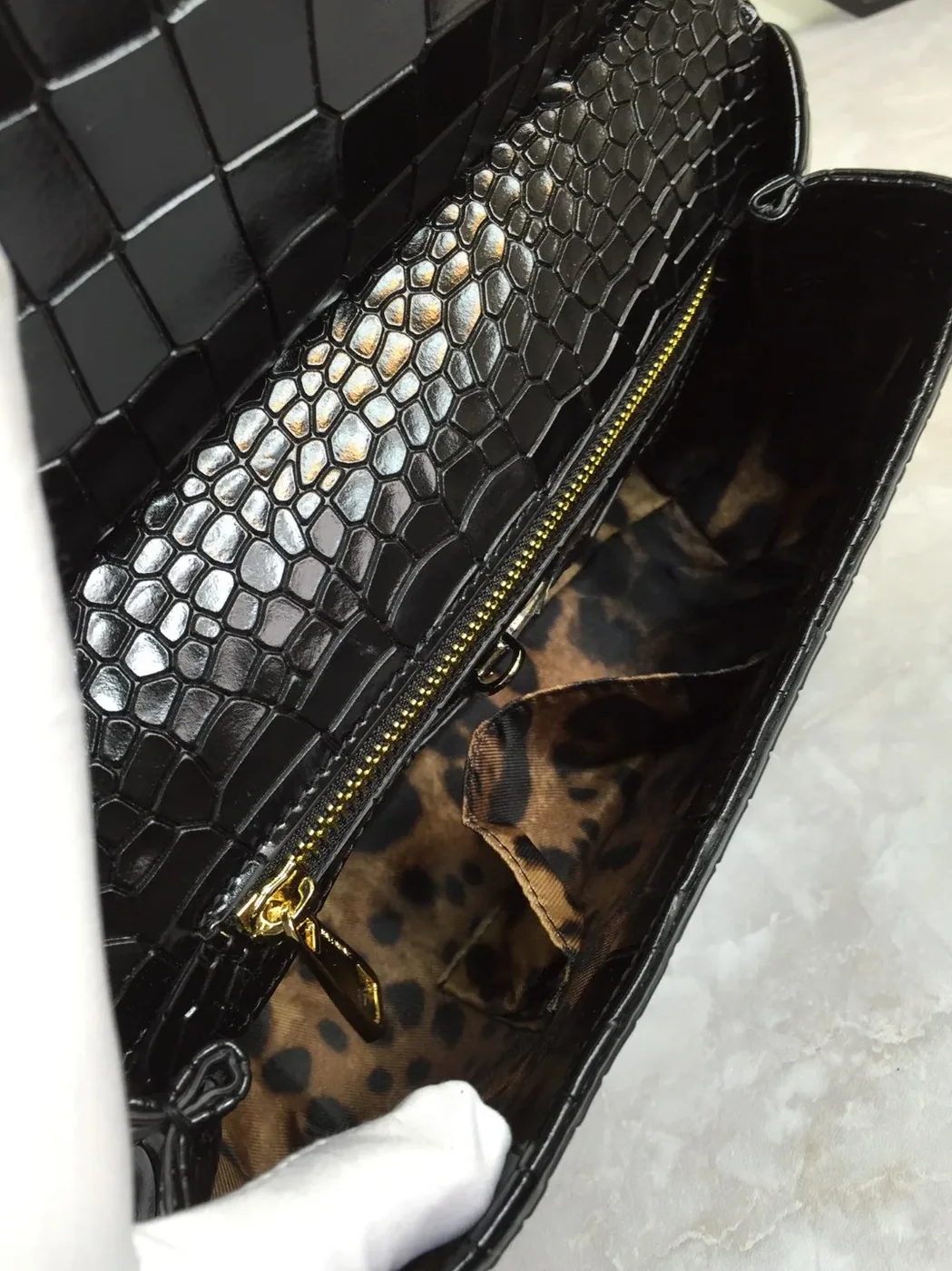 Dolce & Gabbana Medium Sicily Bag In Foiled Crocodile in Print Black / DG