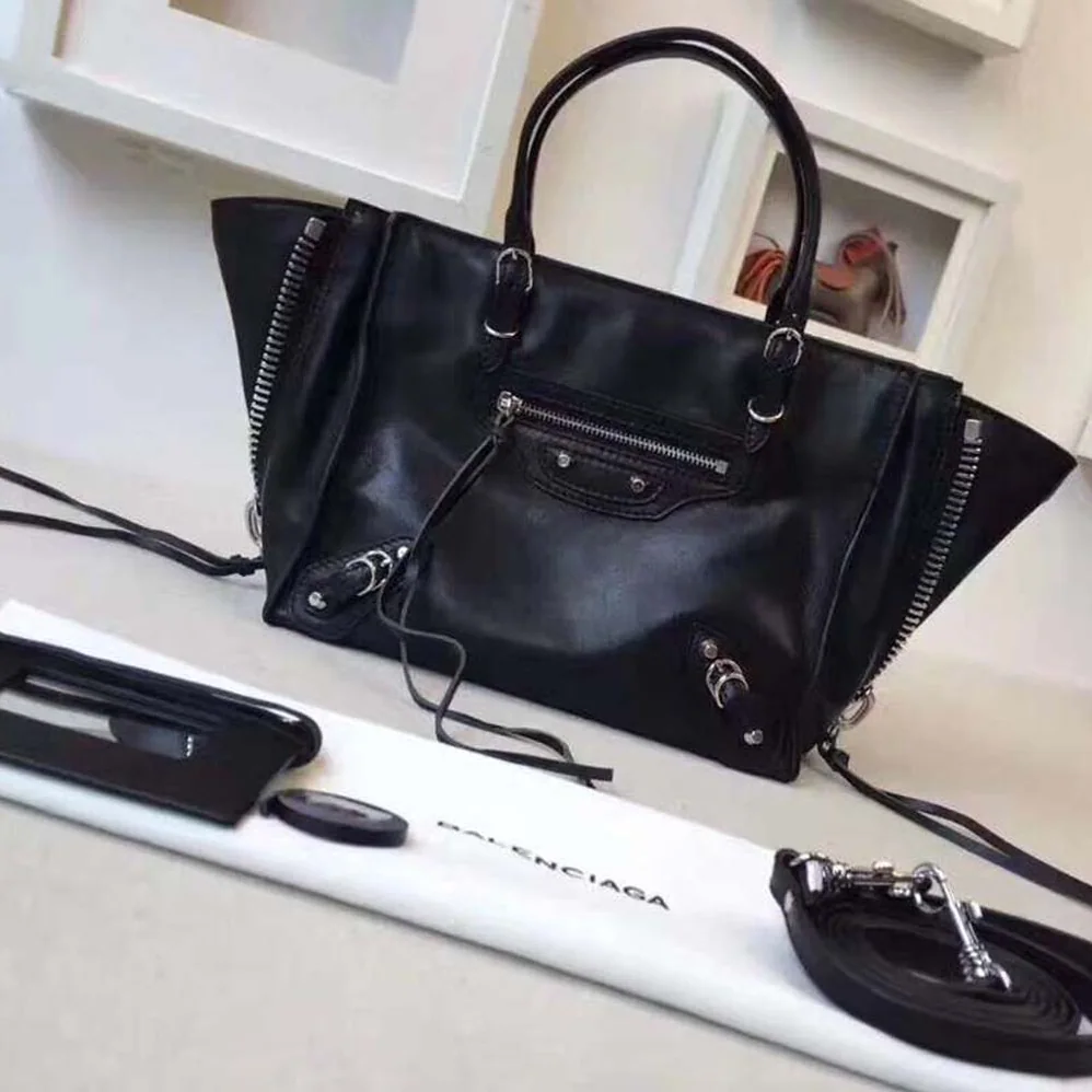 Balenciaga Papier Mini A4 Zip Around Cross Body Calfskin for Women Balenciaga Papier Mini A4 Zip Around Cross Body Calfskin for Women