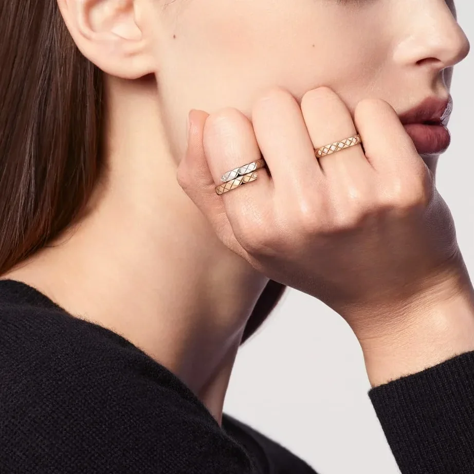 Chanel Coco Crush Toi Et Moi Ring White in Beige Gold Chanel Coco Crush Toi Et Moi Ring White in Beige Gold