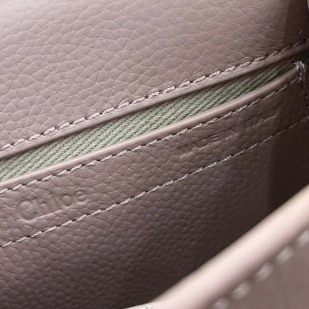 Chloe Small Marcie Saddle Bag is Crafted Leather for Women Chloe Small Marcie Saddle Bag is Crafted Leather for Women