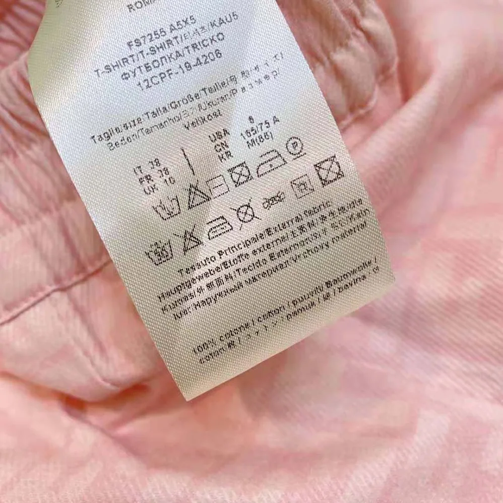 Fendi Pink Denim Shorts with A Rounded Hem for Women Fendi Pink Denim Shorts with A Rounded Hem for Women