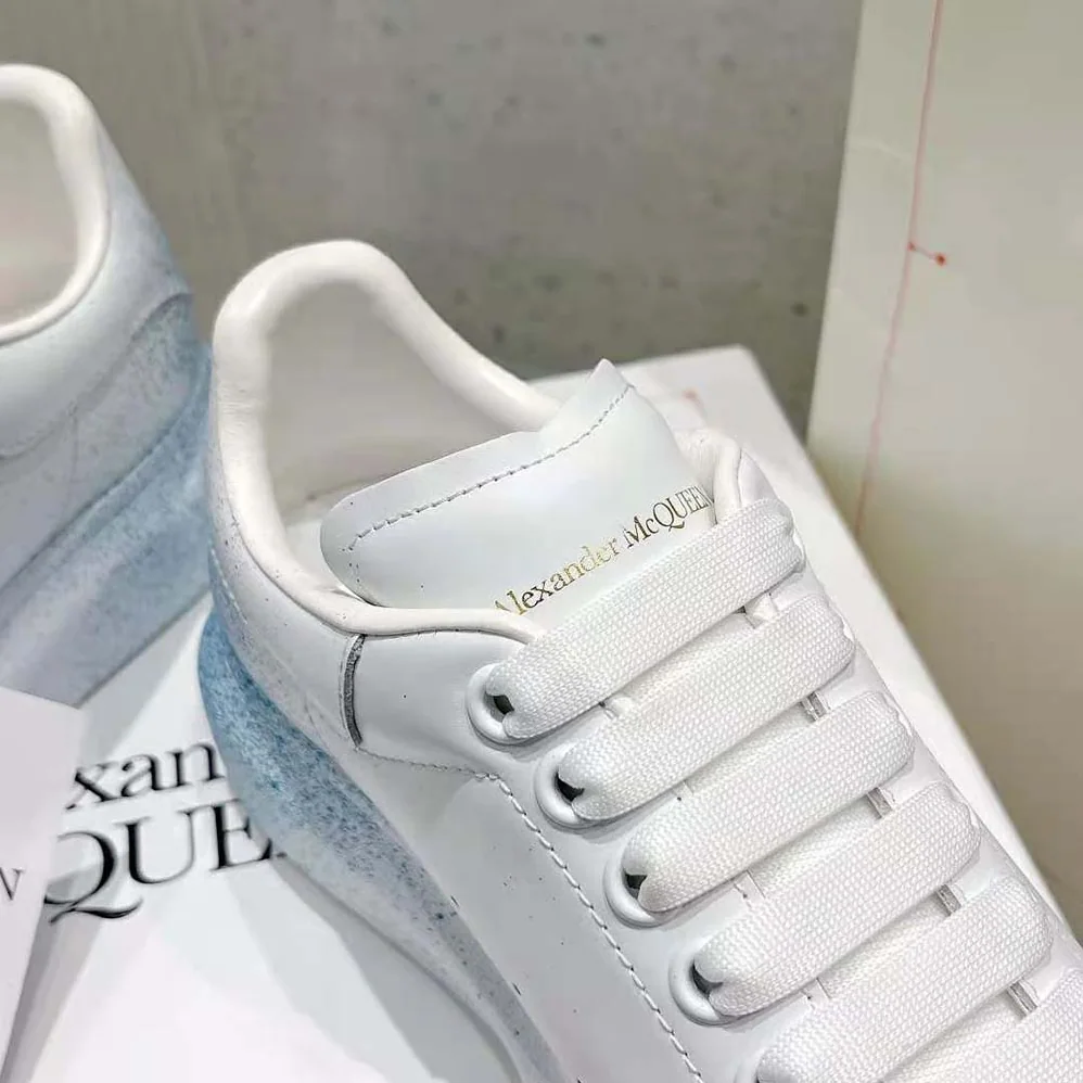 Alexander Mcqueen Oversized Sneaker in White for Women in Blue