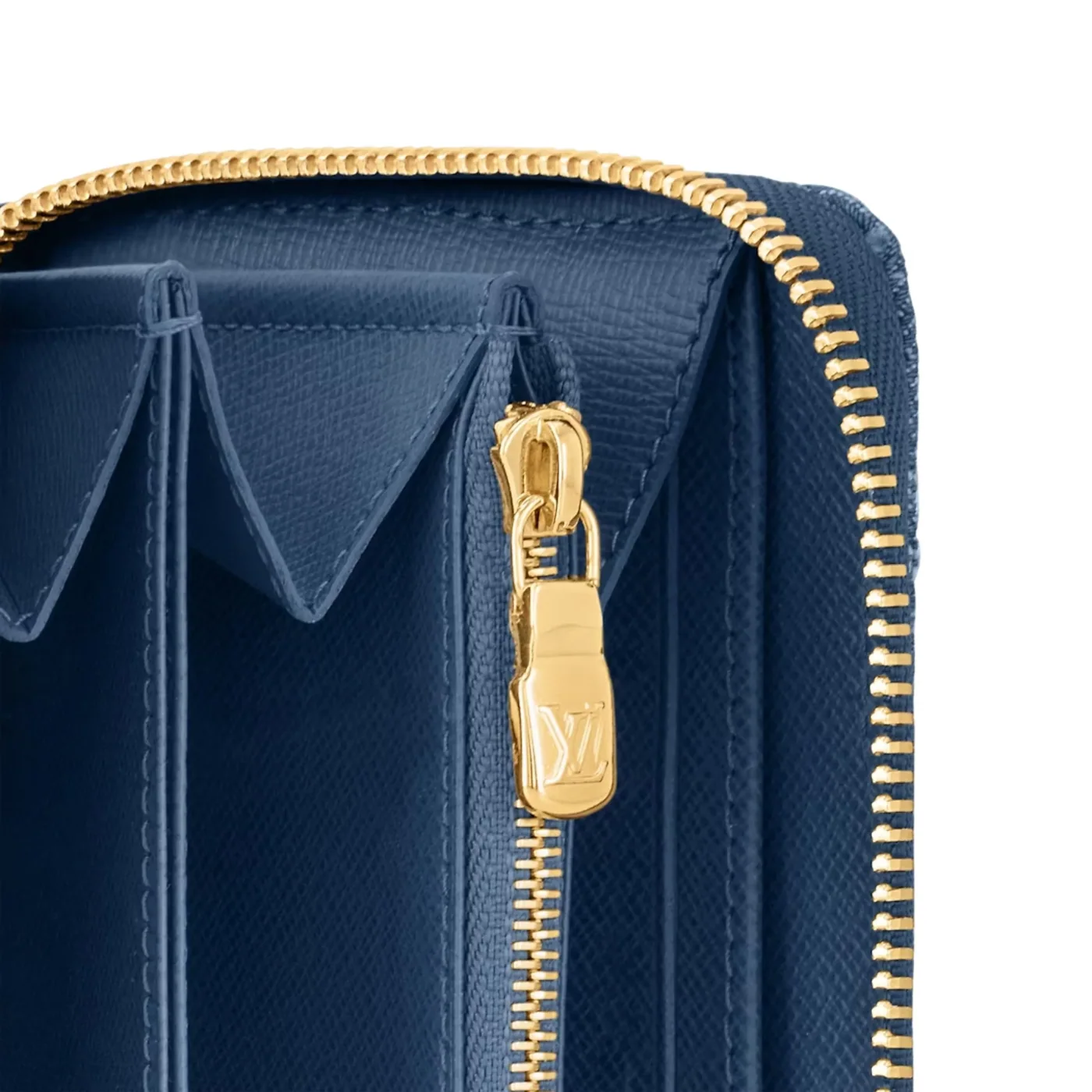Louis Vuitton Zippy Wallet Blue 7.7 Inches/ Louis Vuitton Zippy Wallet Blue 7.7 Inches/