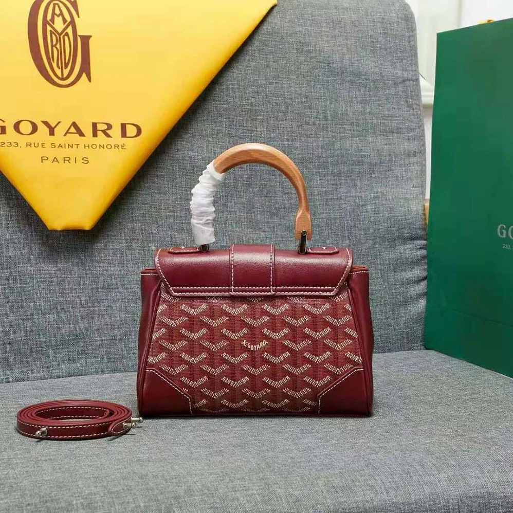 Goyard Sac Saïgon Souple Mini in Toile Goyardine & Chevroches Calfskin for Women in Maroon Goyard Sac Saïgon Souple Mini in Toile Goyardine & Chevroches Calfskin for Women in Maroon