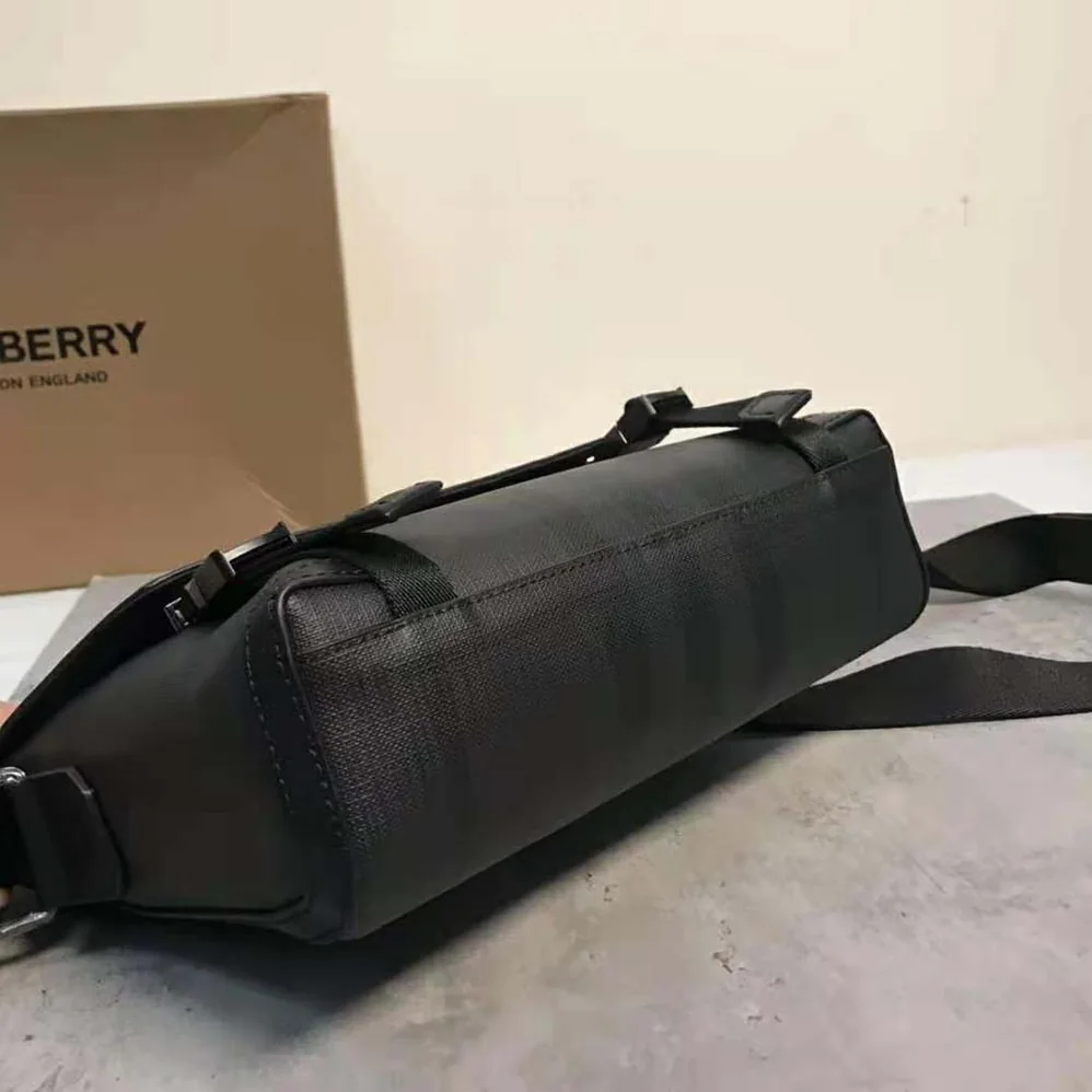 Burberry Large Wright Bag in Calf Leather for Men in Black