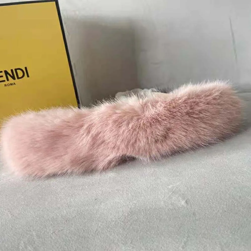 Fendi O'Lock Swing Pale Pink Leather and Fox Fur Pouch for Women