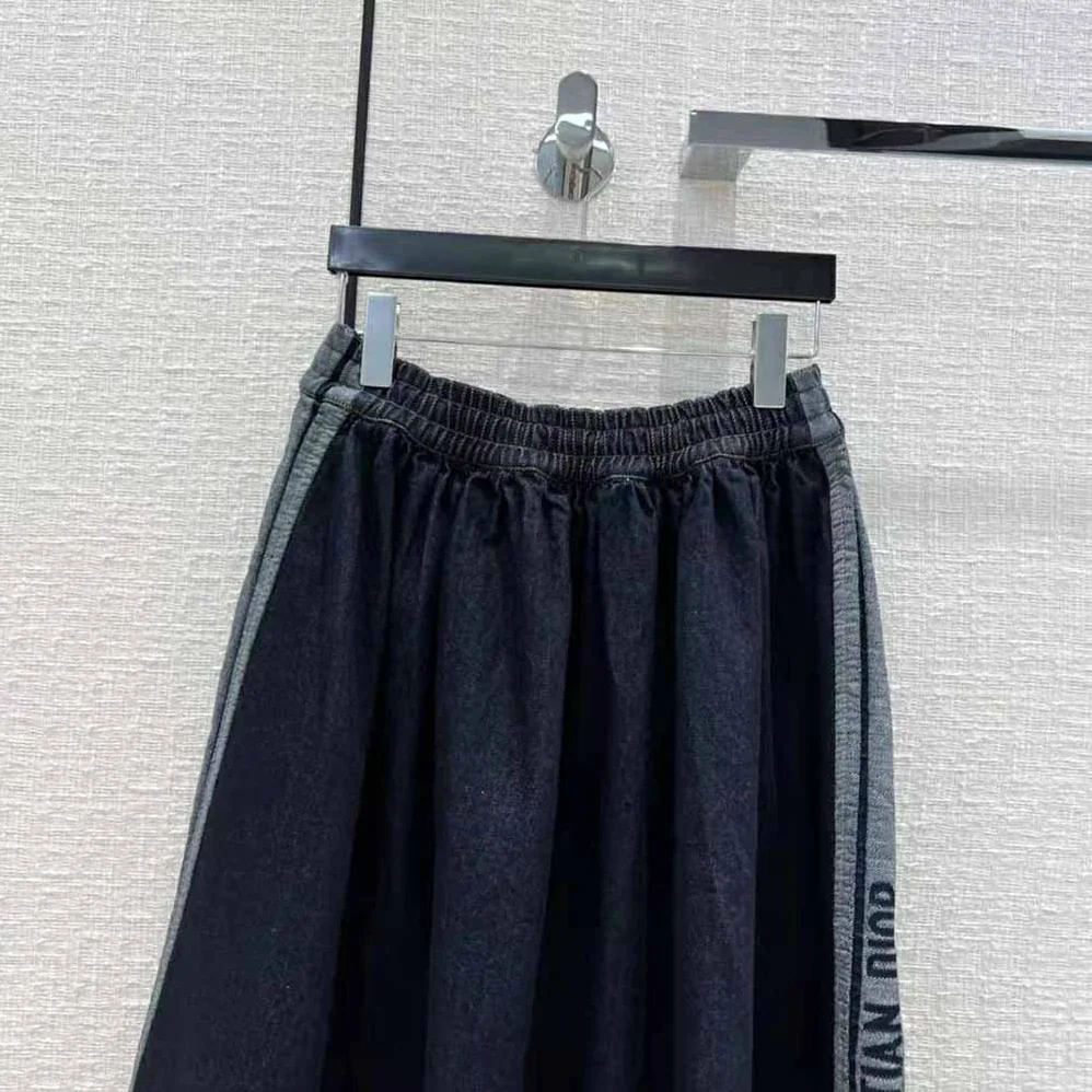 Dior Denim Couture Mid-Length Skirt Deep Blue Lightweight Cotton Denim for Women Dior Denim Couture Mid-Length Skirt Deep Blue Lightweight Cotton Denim for Women