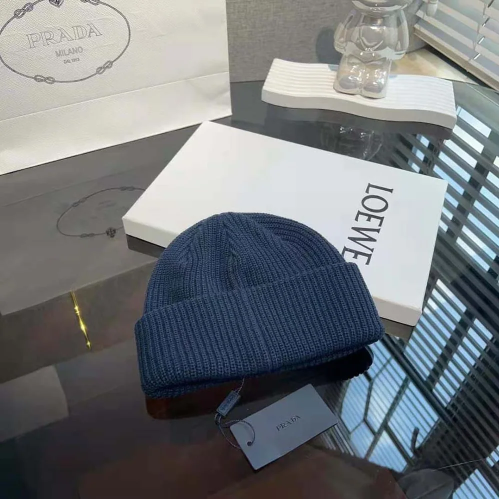 Prada Wool and Cashmere Beanie for Unisex in Navy