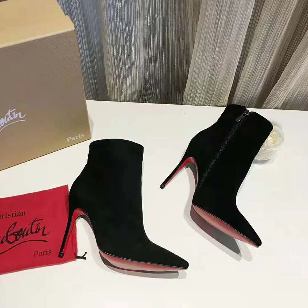 Christian Louboutin Eloise Booty 100 mm Heel for Women in Black Christian Louboutin Eloise Booty 100 mm Heel for Women in Black