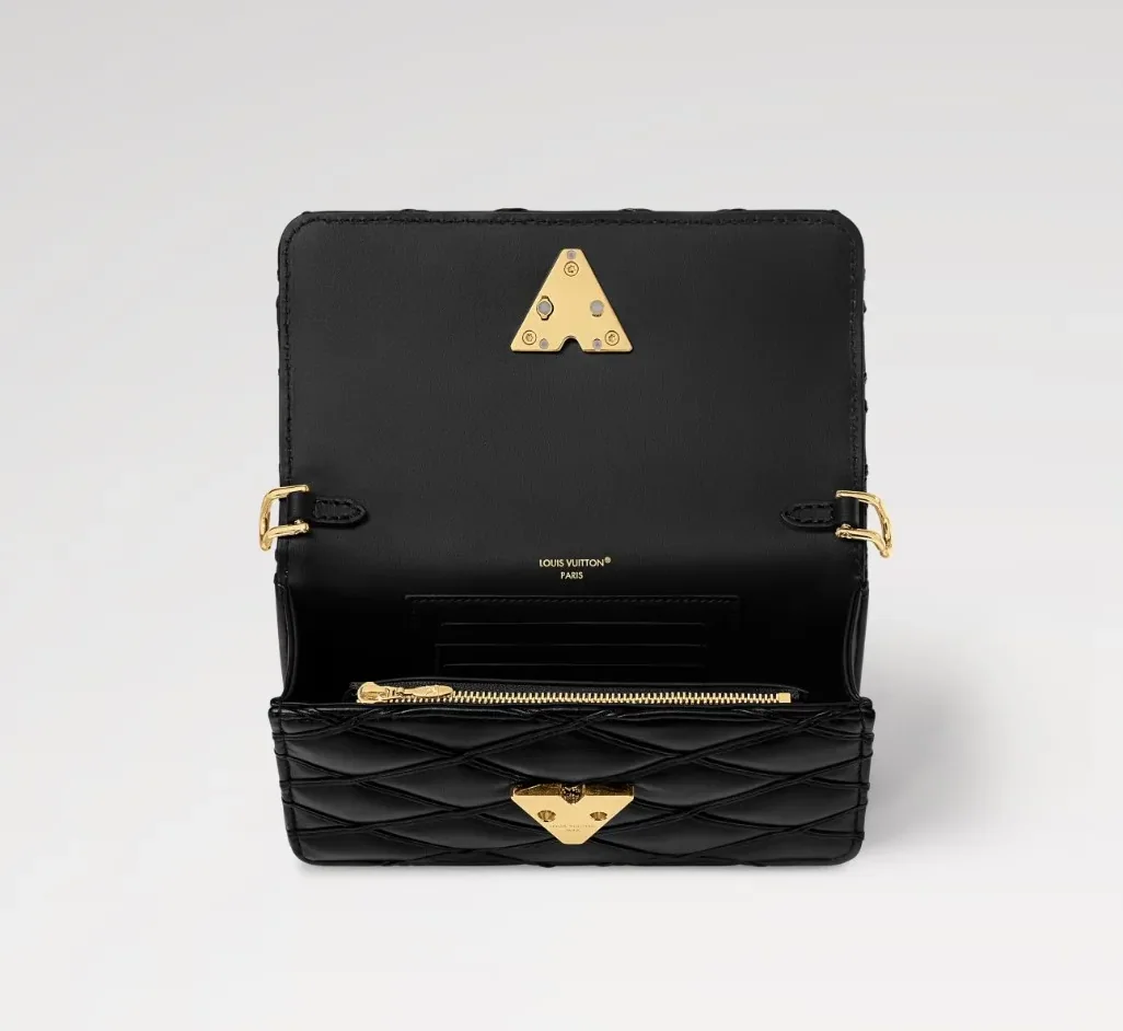 Louis Vuitton Wallet On Chain GO-14 Black / Louis Vuitton Wallet On Chain GO-14 Black /