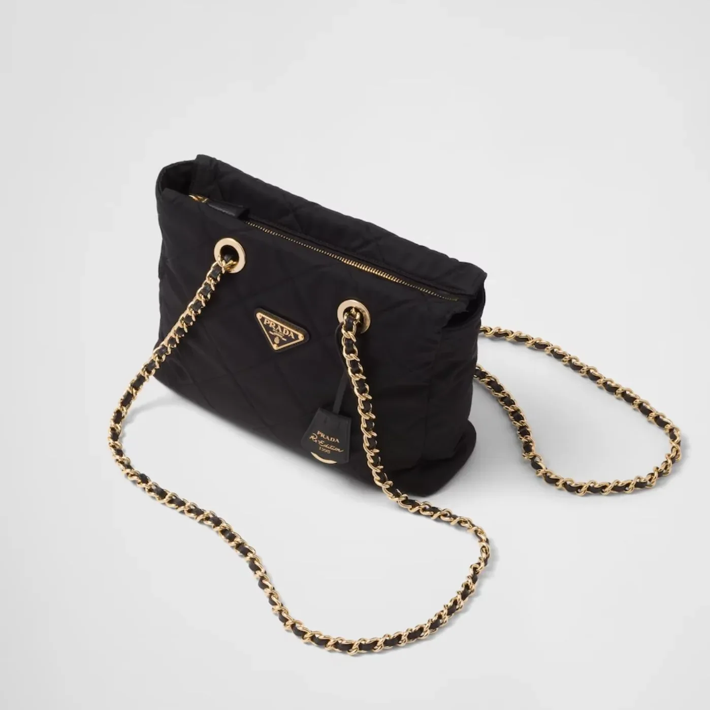 Prada Re- 1995 Chaîne Re-Nylon Tote Black Bag 1BG468_2AOS_F0002_V_COO- / 9.8 Inches