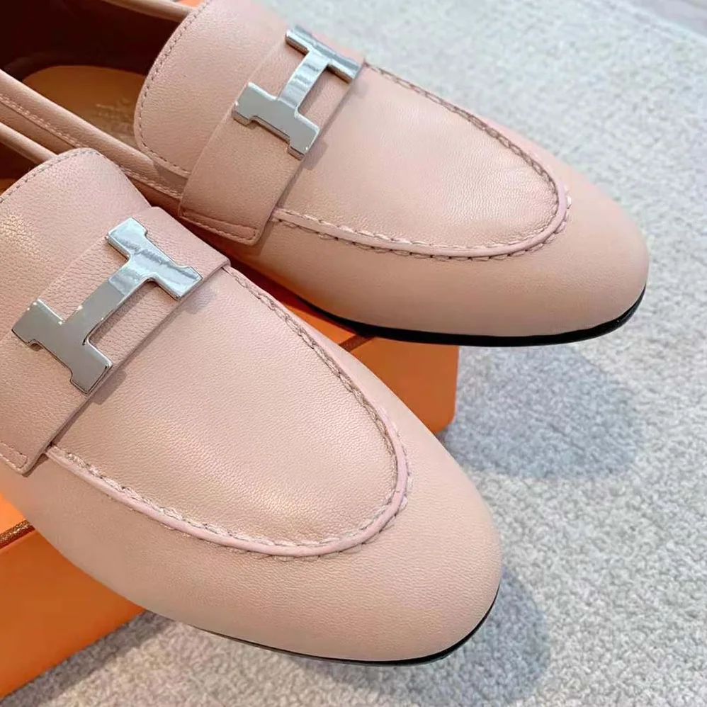 Hermes Paris Loafer in Goatskin with Palladium-Plated Signature “H” Detail for Women in Pink Hermes Paris Loafer in Goatskin with Palladium-Plated Signature “H” Detail for Women in Pink
