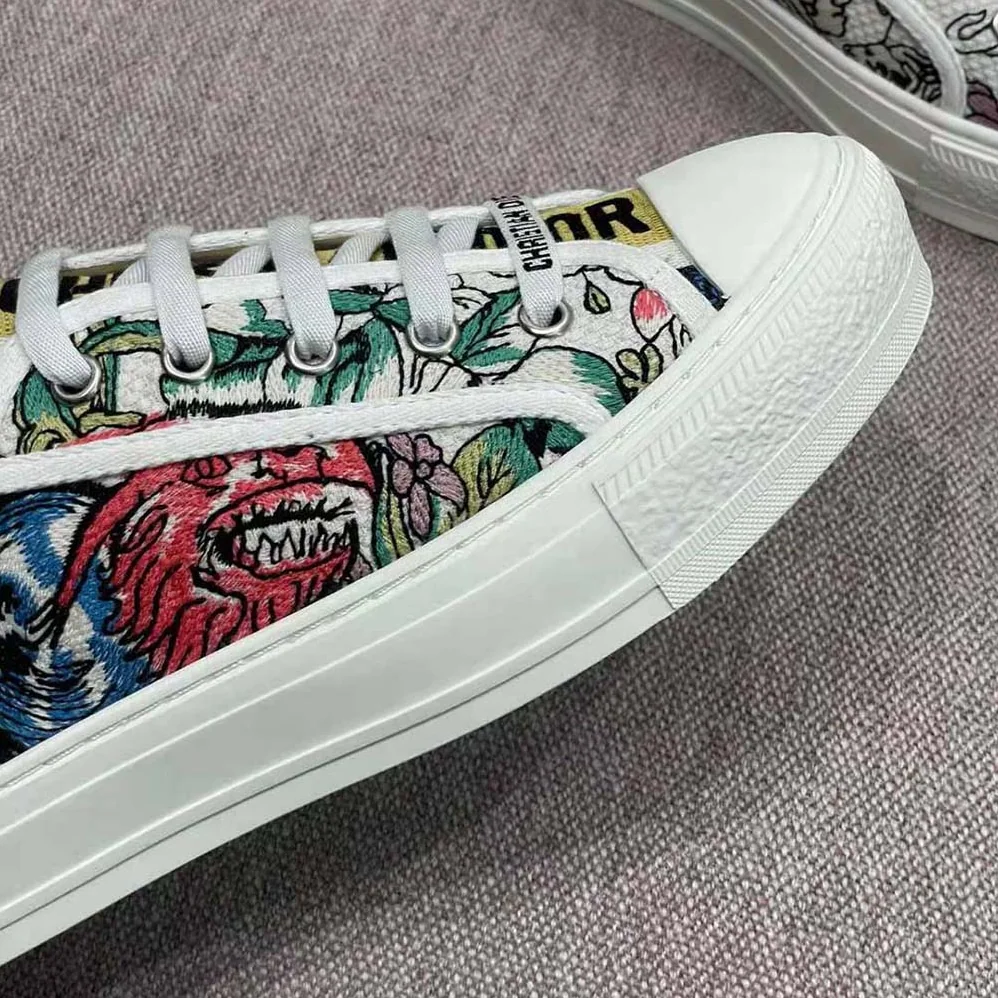 Dior Walk N Dior Sneaker White Multicolor D for Women in Constellation Embroidered Cotton Dior Walk N Dior Sneaker White Multicolor D for Women in Constellation Embroidered Cotton
