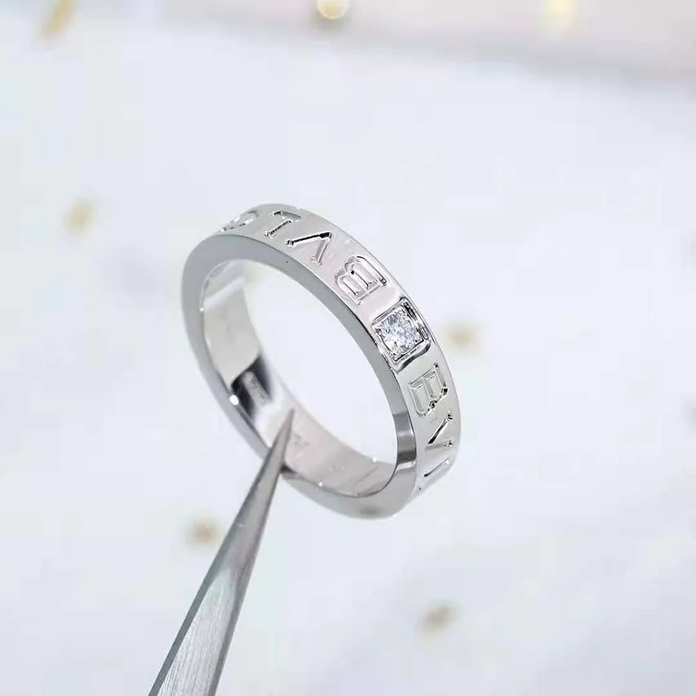 Bvlgari Bvlgari Bvlgari Ring 18 KT Rose Gold Ring with Diamond for Women in Silver Bvlgari Bvlgari Bvlgari Ring 18 KT Rose Gold Ring with Diamond for Women in Silver