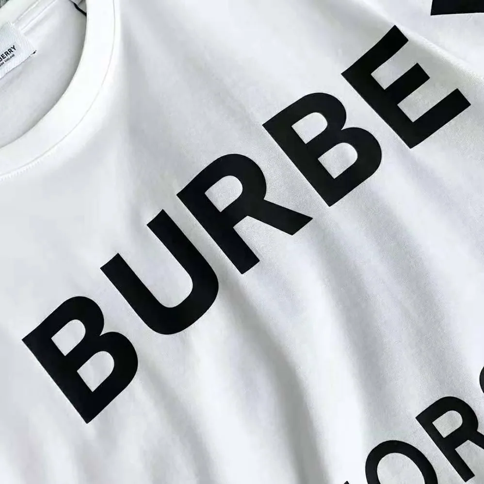 Burberry Horseferry Print Cotton Oversized T-shirt for Men in White
