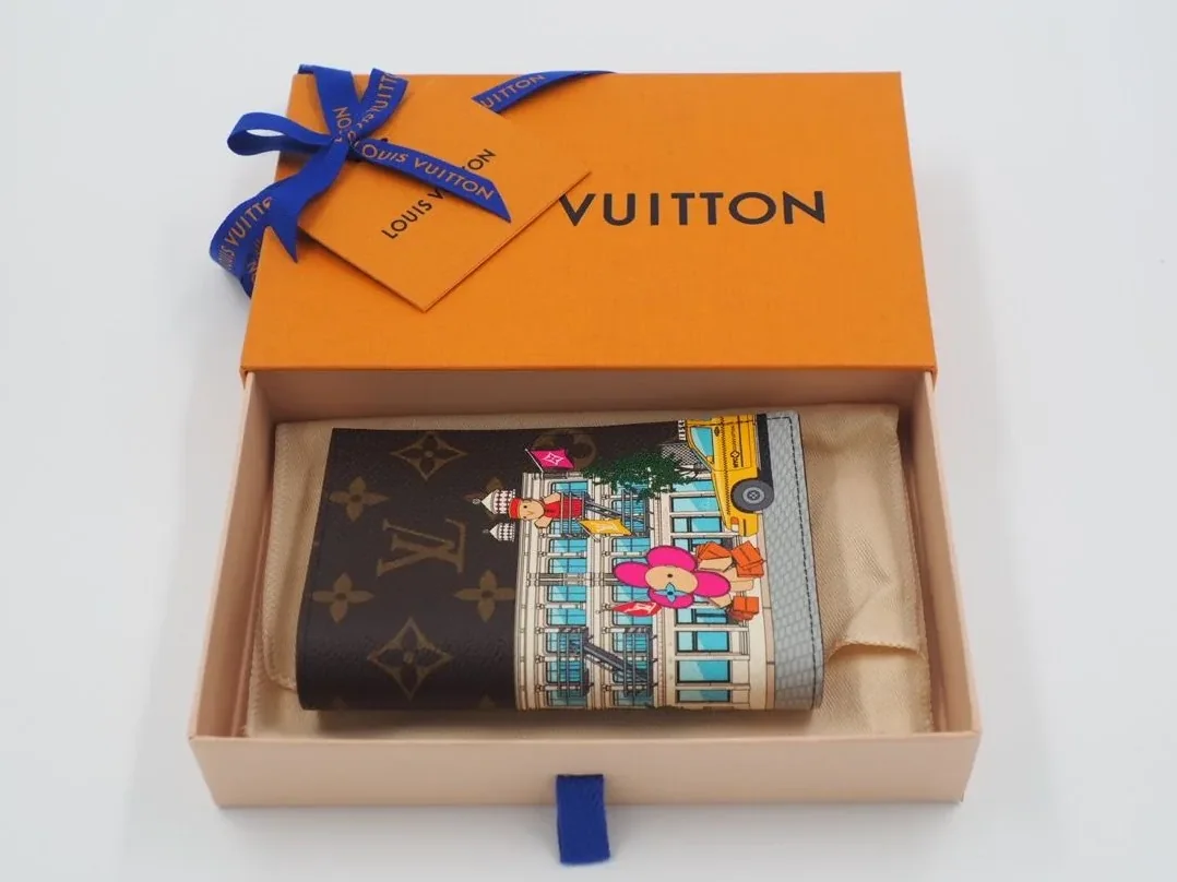 Louis Vuitton Vivienne Passport Cover Monogram Yellow 5.5Inches/
