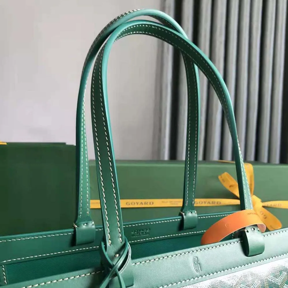 Goyard Bellechasse Biaude PM Bag for Women in Green Goyard Bellechasse Biaude PM Bag for Women in Green