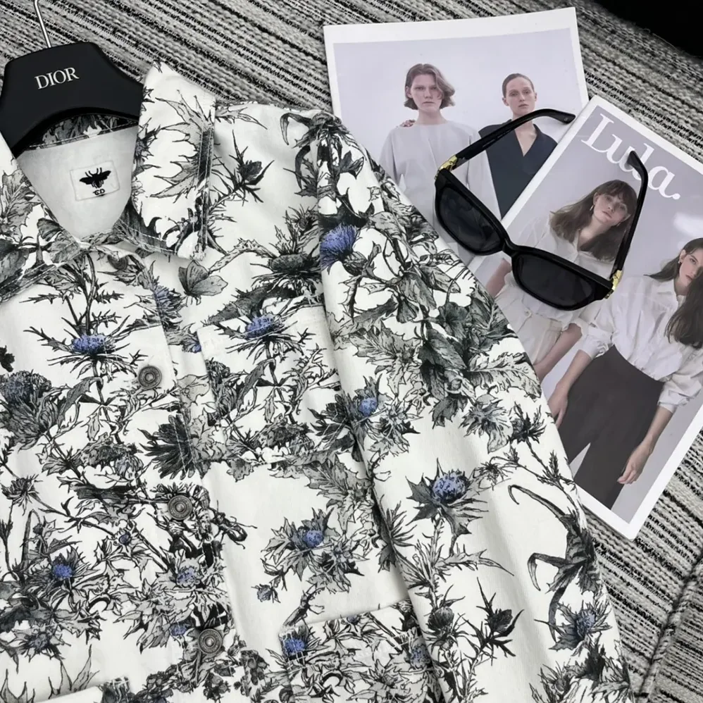 Dior Caro Jacket White Cotton Denim with Blue Dior Chardons Motif for Women Dior Caro Jacket White Cotton Denim with Blue Dior Chardons Motif for Women