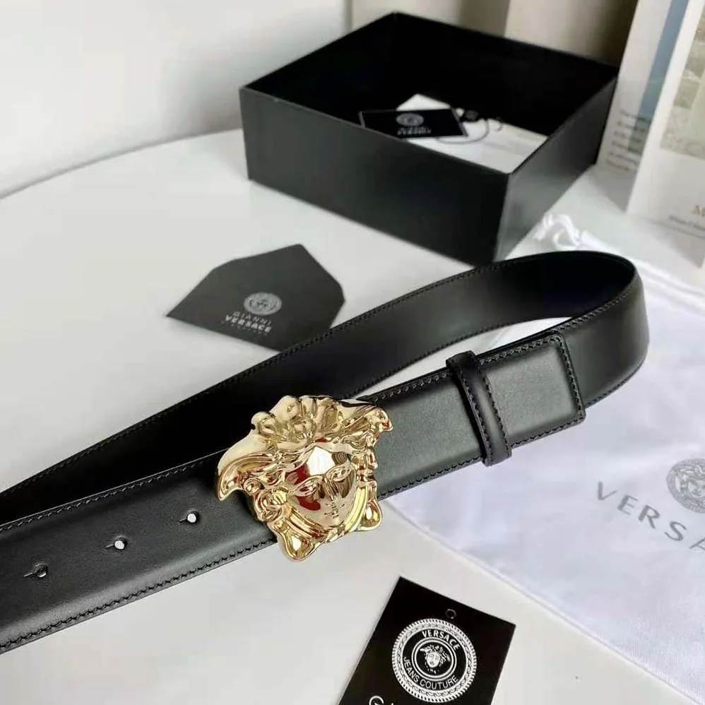 Versace La Medusa Leather Belt for Unisex in Black