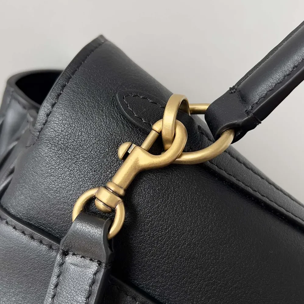 Balenciaga Rodeo Medium Handbag in Black for Women Balenciaga Rodeo Medium Handbag in Black for Women
