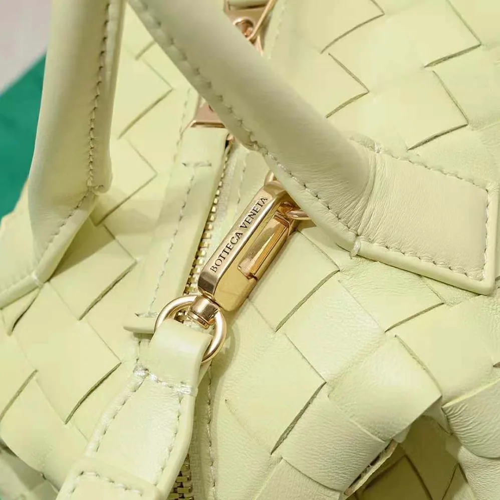 Bottega Veneta Mini Bauletto in Intrecciato Nappa Leather for Women in Yellow Bottega Veneta Mini Bauletto in Intrecciato Nappa Leather for Women in Yellow