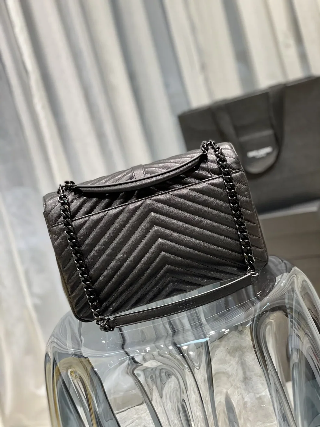 Saint Laurent College Large Chain Bag Black With Metal Toned Hardware in YSL Saint Laurent College Large Chain Bag Black With Metal Toned Hardware in YSL