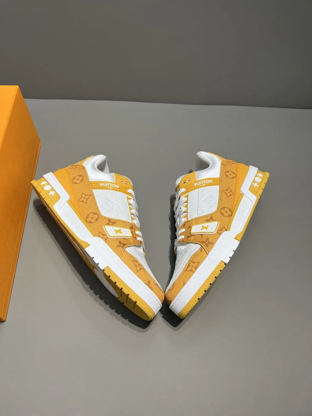 Louis Vuitton Trainer Sneaker Monogram Denim Yellow Virgil Abloh LV 1A9JHJ Louis Vuitton Trainer Sneaker Monogram Denim Yellow Virgil Abloh LV 1A9JHJ