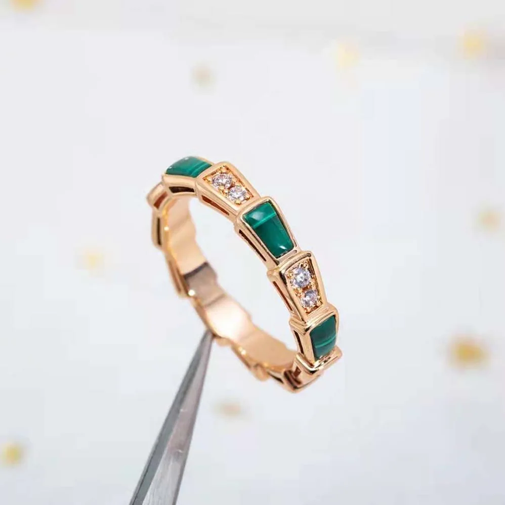Bvlgari Use of Unconventional Materials Serpenti Viper Ring for Women in Green