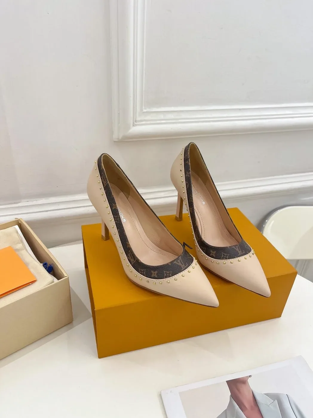 Louis Vuitton Pump Beige 5 Louis Vuitton Pump Beige 5