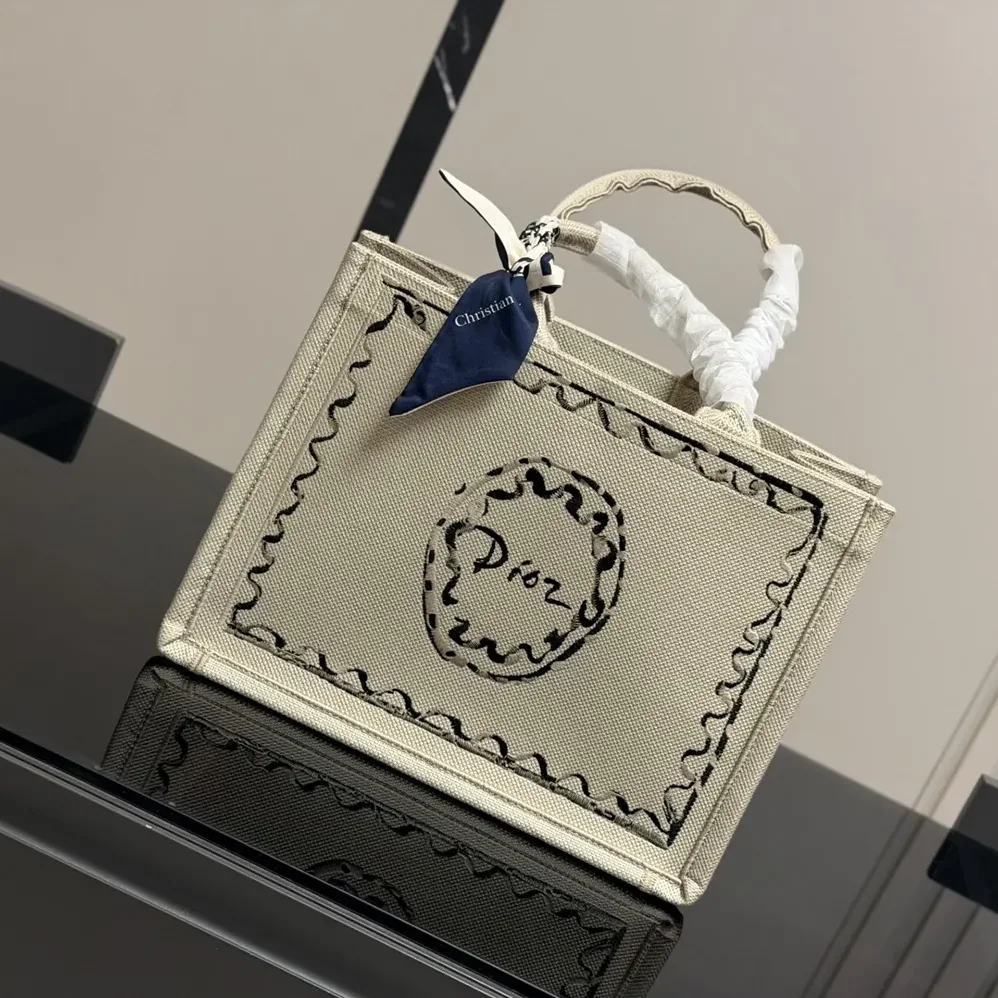 Dior Dioriviera Medium Dior Book Tote with Strap Beige Dior Painted Ribbon Embroidery for Women Dior Dioriviera Medium Dior Book Tote with Strap Beige Dior Painted Ribbon Embroidery for Women