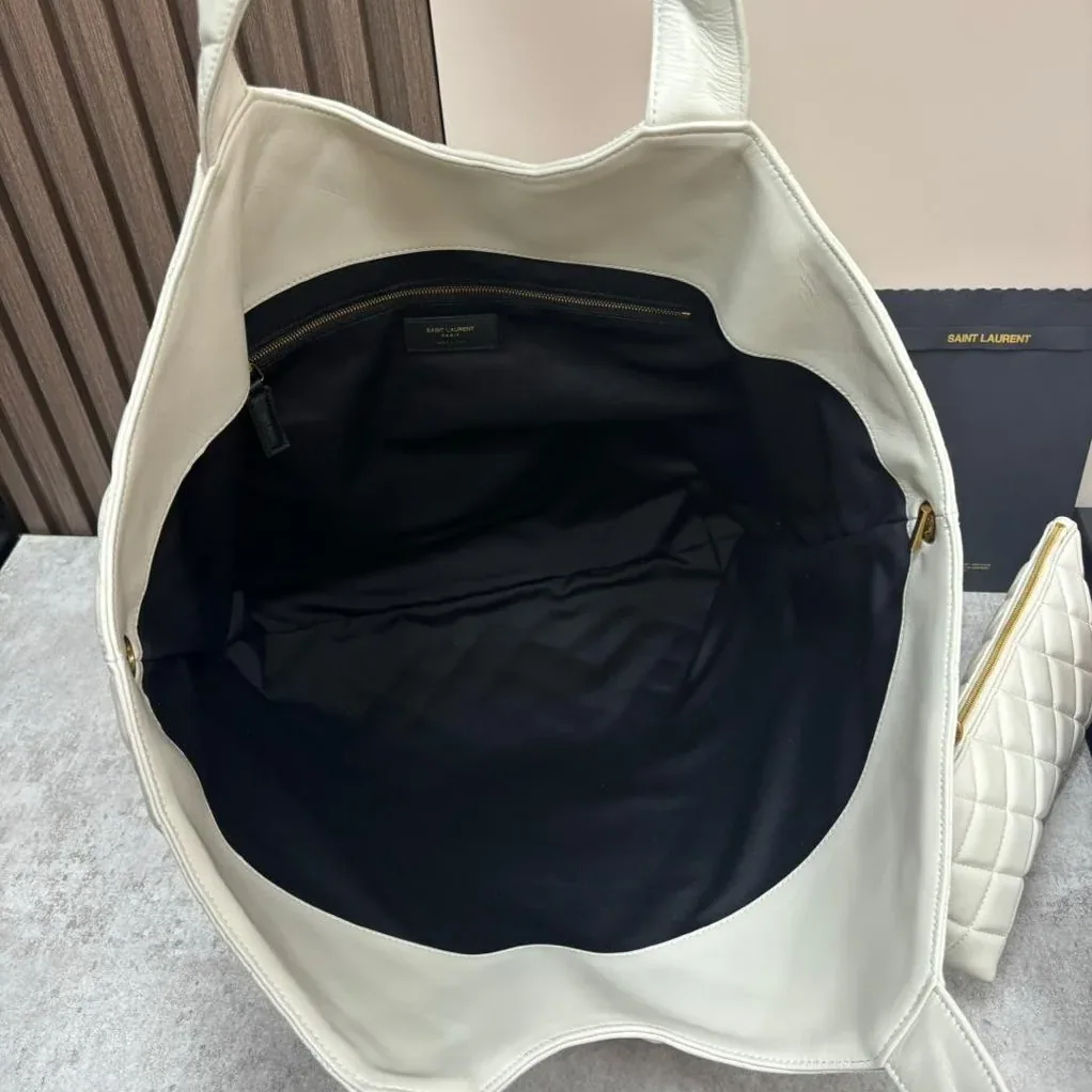 Icare Maxi Shopping Bag White in YSL