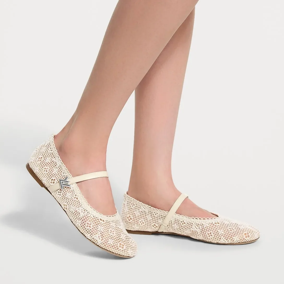 Louis Vuitton Romy Flat Ballerinas Beige 1AK23T
