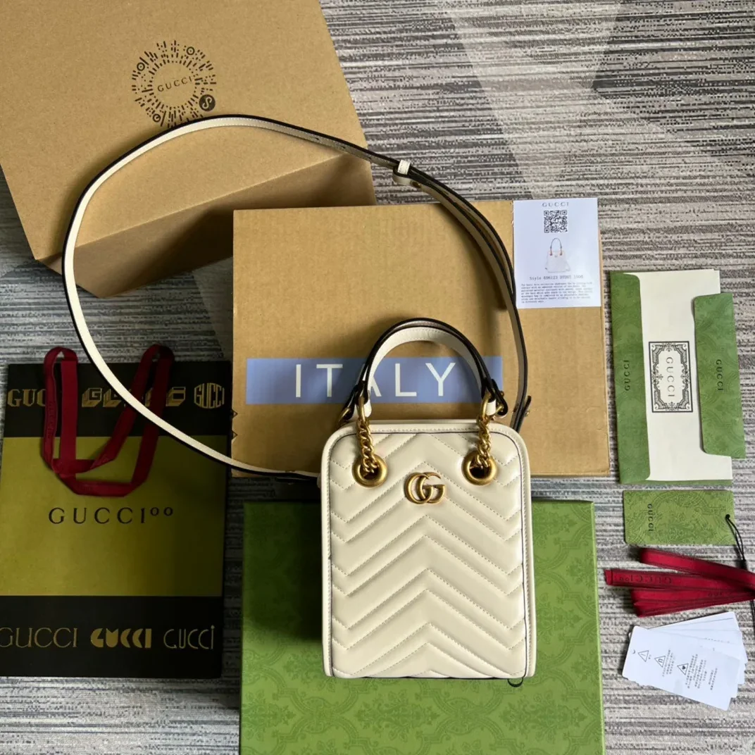 Gucci Marmont Matelasse Mini Bag White Gucci Marmont Matelasse Mini Bag White