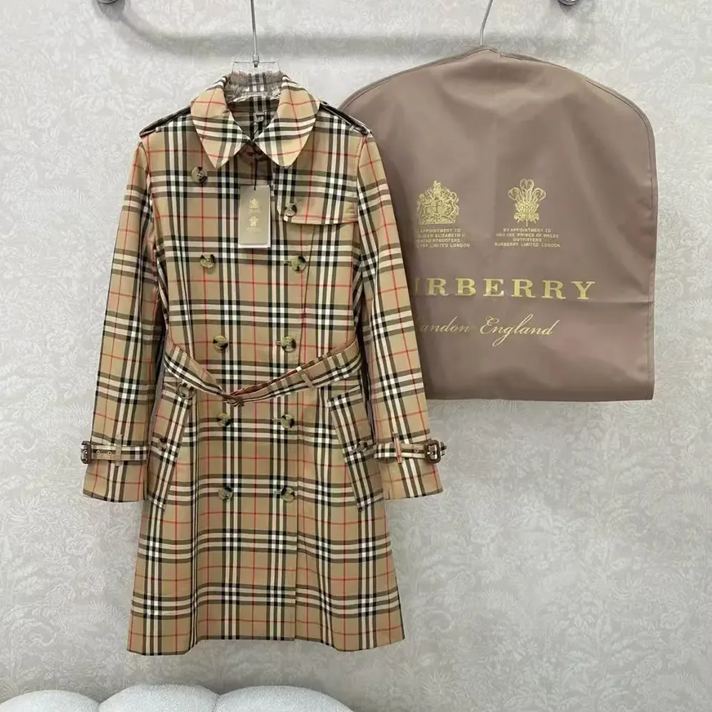 Burberry Burberry Women Check Trench Coat for Women in Sandy