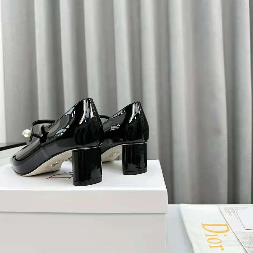 Dior Jolie Dior Pump Black Patent Calfskin for Women Dior Jolie Dior Pump Black Patent Calfskin for Women