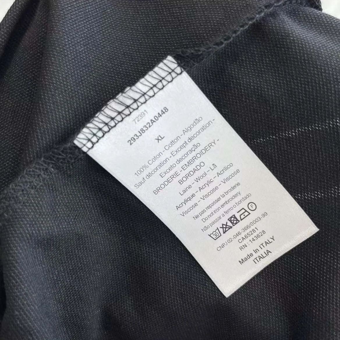 Dior Logo-embroidered Cotton Polo shirt for Men in Black Dior Logo-embroidered Cotton Polo shirt for Men in Black