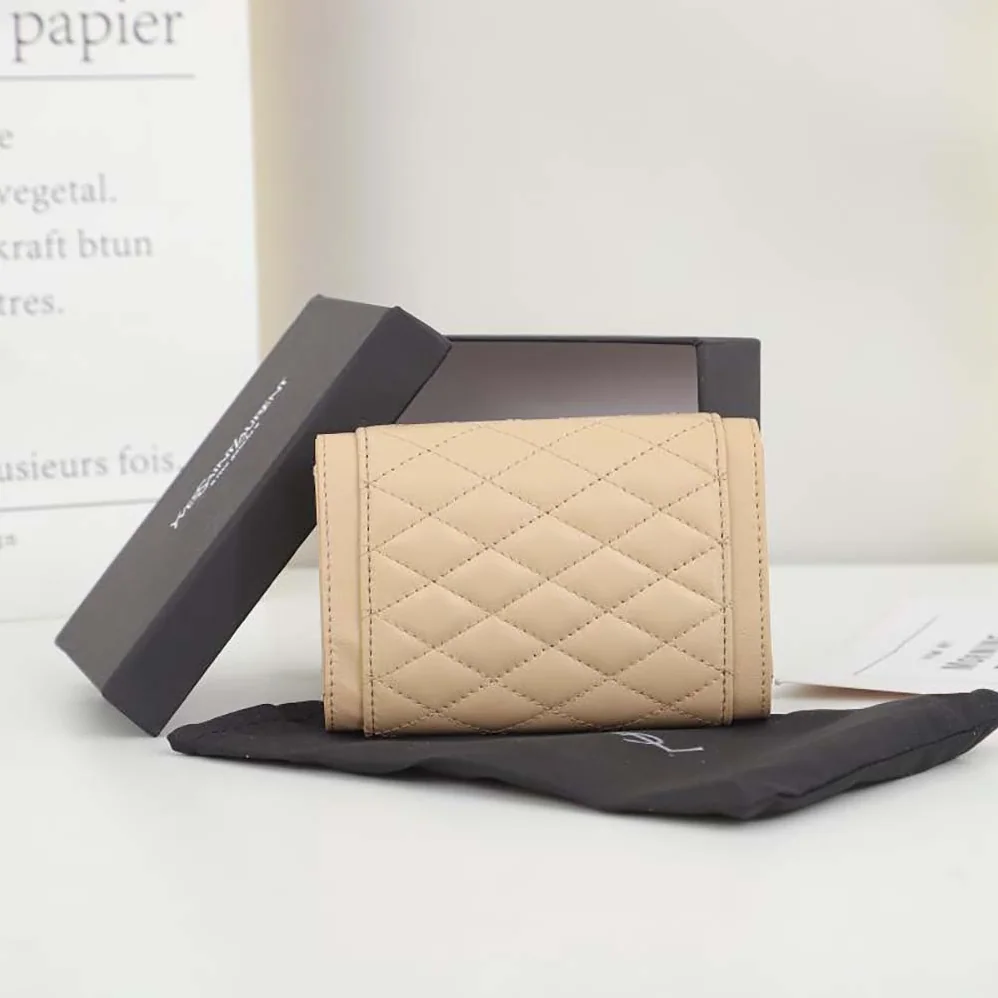 Saint Laurent YSL Vlogo Signature Grainy Calfskin Cardholder wth Zipper for Women in Sandy Saint Laurent YSL Vlogo Signature Grainy Calfskin Cardholder wth Zipper for Women in Sandy