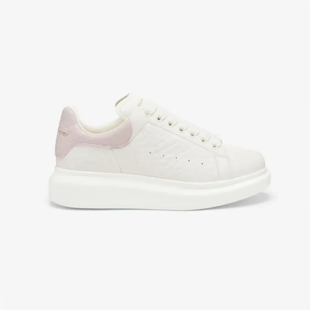 Alexander Mcqueen Oversized Sneaker in Off White for Unisex in Pink