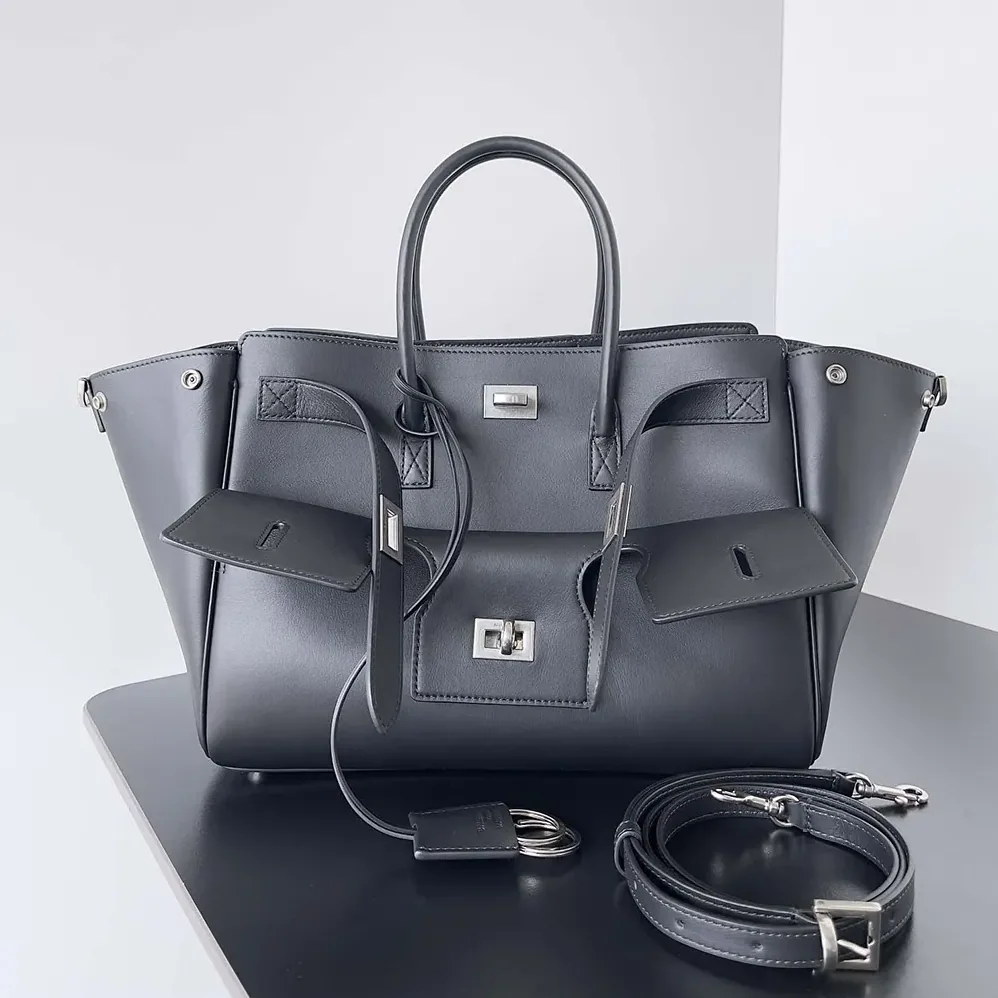 Balenciaga Bel Air Small Carry All Bag in Black Smooth Calfskin for Women in Silver Balenciaga Bel Air Small Carry All Bag in Black Smooth Calfskin for Women in Silver