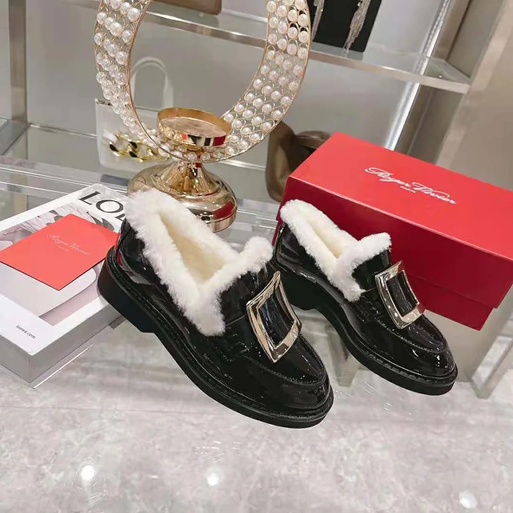 Roger Vivier Viv' Rangers Metal Buckle Fur Loafers in Patent Leather for Women Roger Vivier Viv' Rangers Metal Buckle Fur Loafers in Patent Leather for Women