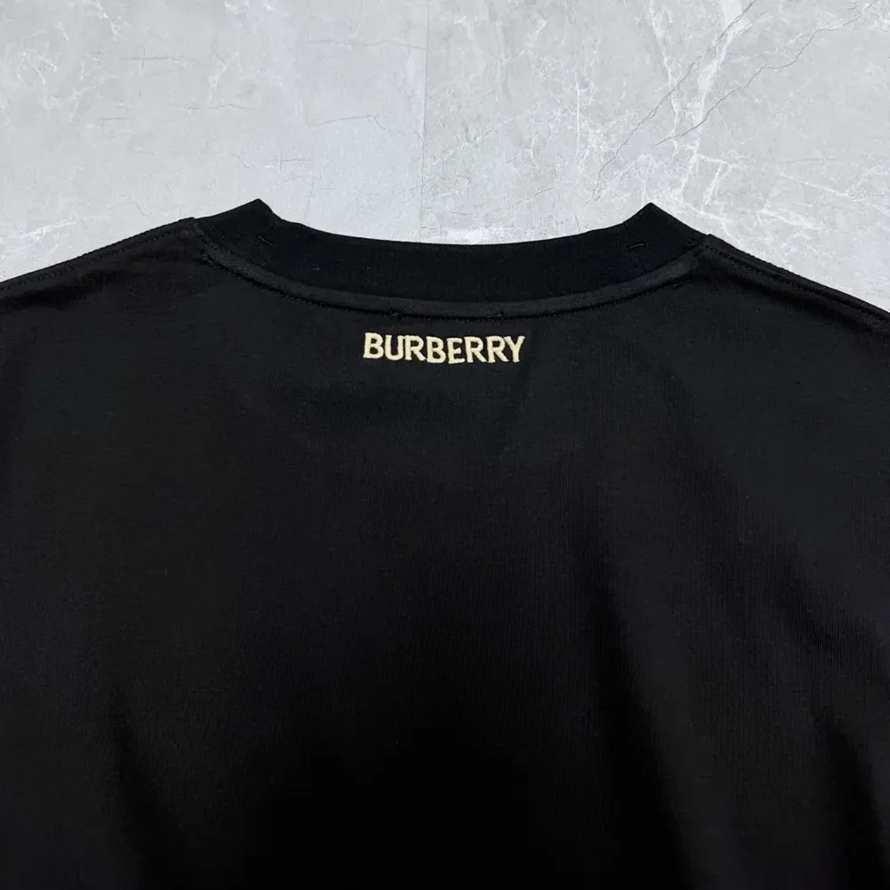 Burberry Check Trim Cotton T-shirt for Women in Black Burberry Check Trim Cotton T-shirt for Women in Black